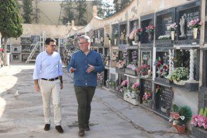 El Ayuntamiento organiza un operativo especial con motivo de Todos los Santos con el refuerzo del transporte hasta el cementerio