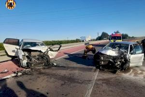 Dos ferits en un greu accident de trànsit a Sagunt