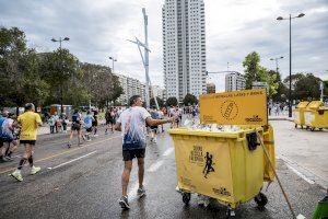 El Medio Maratón Valencia recupera 7000 kilos de residuos para reciclar
