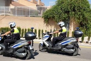 El departamento de Movilidad de la Policía Local de Petrer realiza una campaña de control de taxis y advierte sobre servicios ilegales