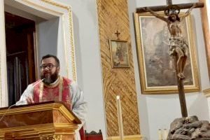 La Semana Santa de Crevillent nombra pregonero al sacerdote Roque Carlos Jiménez