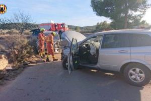 Herida una mujer en un accidente de tráfico en Andilla, Valencia