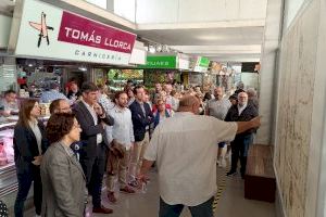 La exposición de cartografía “La forma del mar” se inaugura en el Mercat de Vila Joiosa con motivo de su 20 aniversario