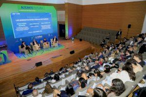 Marta Robles abre el Congreso de Alicante Futura con la participación de las principales tecnológicas locales