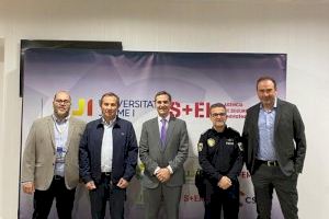 Antonio Ortolá, concejal de Seguridad y Emergencias, inaugura la I Jornada de Centrales en Coordinación de Emergencias en la UJI