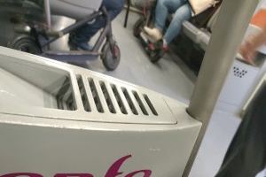 Fin a los patinetes eléctricos en Renfe: prohibido el acceso en todos sus trenes de viajeros