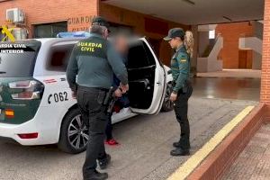 Operación 'Badconill': Detienen al vándalo que destrozó hasta 27 coches de Almussafes y Benifaió