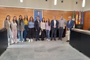 El Ayuntamiento incorpora a seis estudiantes en prácticas de la Universidad de Alicante a la Concejalía de Derechos Sociales