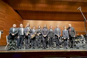 7 músicos entran en la Unió Musical La Nucía en el “Concert Santa Cecília 2023”