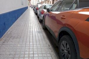El 40,7% de los valencianos aparca su vehículo en la calle: ¿sabes qué problemas puede acarrear?