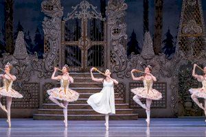 El Cascanueces del Royal Ballet vuelve en directo desde Londres a los cines valencianos