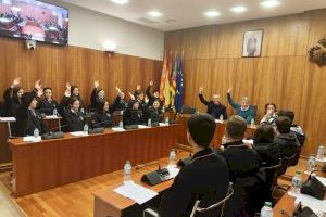 El Ayuntamiento de Orihuela acoge la celebración de un Pleno Juvenil