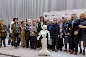 Yoga, viajes sensoriales o impresión 3D: Castellón pone en marcha el innovador Centro Sénior de Vida Activa