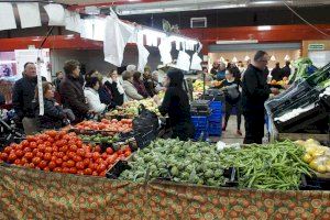 La campaña de promoción del Mercado Municipal de Villena cierra con unas ventas de 57.000 euros y la entrega de 1.000 bolsas isotérmicas