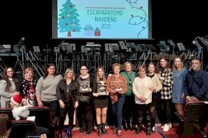 Floristería Mari Fina, Bordados Miñarro y Congelados Bon Peix ganan el concurso de escaparatismo navideño de Santa Pola