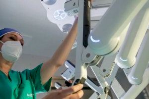 Gran avanç en un hospital valencià: la nova tècnica quirúrgica de l'estenosi d'uretra sense ingrés ni anestèsia