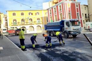 Callosa d’en Sarrià renueva el asfalto de varias calles y plazas de la localidad