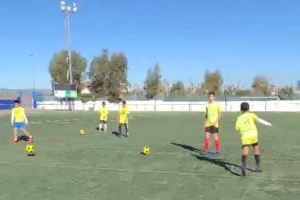 Arranca en Peñíscola una nueva edición del Campus de Fútbol Solidario organizado por la Penya Barça