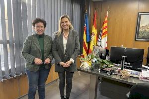 La delegada del Consell en Castellón se reúne con la alcaldesa de Onda para abordar las inversiones de la Generalitat en el municipio