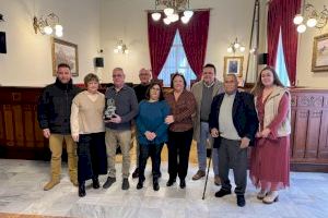 El Ayuntamiento de Sueca brinda un reconocimiento al Restaurante Llopis por su centenario