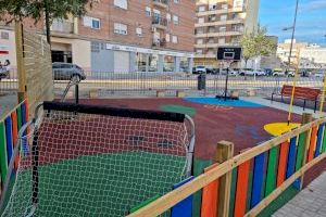 Sueca abre su primer 'Baby Sport', una pista deportiva de barrio para niños y niñas de 0 a 5 años