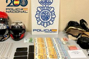 Desarticulado un grupo criminal itinerante especializado en hurtos y robos con violencia en joyerías de centros comerciales de Alicante