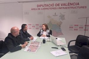 La Diputada de Carreteres, Reme Mazzolari, es reuneix amb l’Ajuntament de Canals per a la millora de les infraestructures