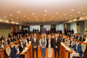 Torrent sede de la VII sesión autonómica del Modelo de Parlamento Europeo para Comunitat Valenciana y Murcia