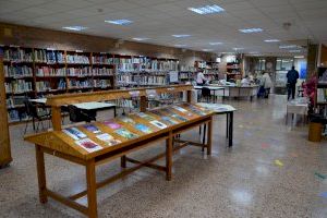 Las bibliotecas de Santa Pola reciben 53.000 usuarios en 2023 e incrementan todas sus estadísticas para ser referencia en España