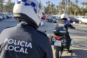 La Policía Local de Elche localiza a un menor conduciendo sin carné acompañado de otro