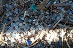 Acció Ecologista-Agró denuncia el vertido de microplásticos al barranco del Realón