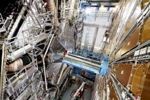 La colaboración ATLAS del LHC publica las primeras medidas del bosón de Higgs a energía récord