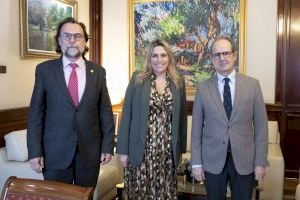 Marta Barrachina estrecha vías de colaboración con la universidad CEU Cardenal Herrera