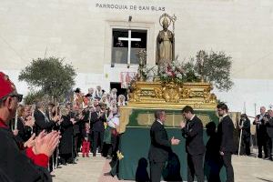 La procesión de San Blas reúne a las fiestas patronales, Hogueras, Moros y Cristianos y Semana Santa