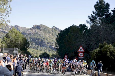 La Volta Ciclista a la Comunitat Valenciana cancela una de sus etapas por falta de efectivos de la Guardia Civil