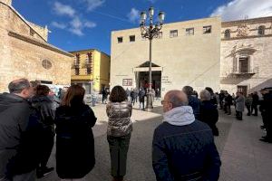Villena se une para mostrar sus condolencias por el asesinato de los dos guardias civiles