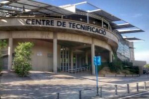Alicante moderniza el Centro de Tecnificación 'Pedro Ferrándiz' con la instalación de nuevos videomarcadores y pantallas LED