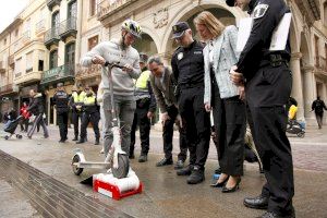 Castelló posa en marxa controls de velocitat als patinets per a posar límit als accidents
