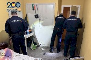 Tres okupas detenidos especializados en robos violentos a vehículos en Valencia