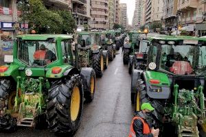Tráfico en Valencia: Las tractoradas vuelven a entrar este jueves en la ciudad por tres puntos