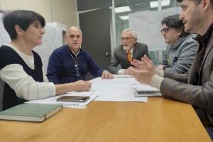 El Ayuntamiento de Benicarló e IES Ramón Cid revisan la memoria valorada para la reforma del centro