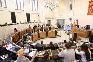 La Diputación de Alicante eleva a 2.285.000 euros las ayudas a municipios para el fomento del empleo y el desarrollo económico