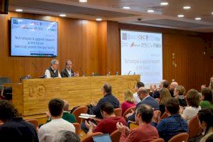 El futuro de una nueva red nacional de instalaciones de protonterapia contra el cáncer se discute en València