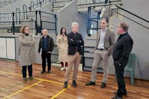 El director general d’Esports visita el Poliesportiu municipal de l'Eliana