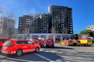 Comunicado del Consorcio de Bomberos tras el fuego de Campanar: "Es el mayor incendio en la historia de la Comunitat Valenciana"