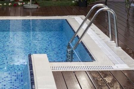 Prisión permanente revisable para el limpiador de piscinas que asesinó a su cliente en Xàbia
