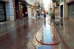 Castellón pone en marcha un dispositivo especial de limpieza y recogida de residuos en la ciudad con motivo de las fiestas de la Magdalena