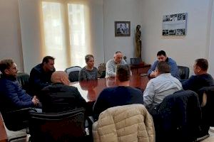L'Ajuntament de Nules es reuneix amb els representants dels treballadors de l’empresa Roca Tiles