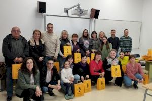 El Voluntariat pel Valencià d’Escola Valenciana agota las plazas disponibles en Petrer