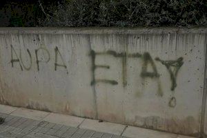 Aparece una pintada en Nules en apoyo a la banda terrorista ETA
